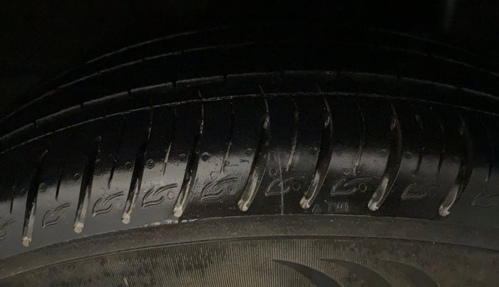 2023 KIA SONET HTK PLUS 1.2, Petrol, Manual, 17,883 km, Left Rear Tyre Tread