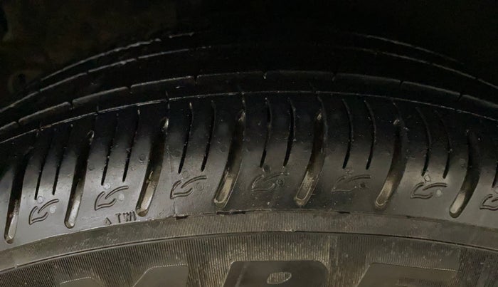 2023 KIA SONET HTK PLUS 1.2, Petrol, Manual, 17,883 km, Right Rear Tyre Tread