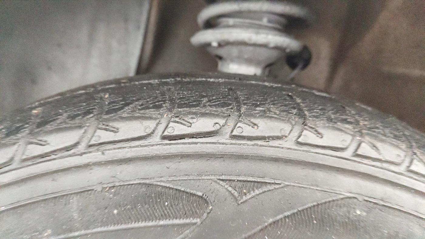 2021 Maruti New Wagon-R VXI 1.2, Petrol, Manual, 43,381 km, Left Front Tyre Tread