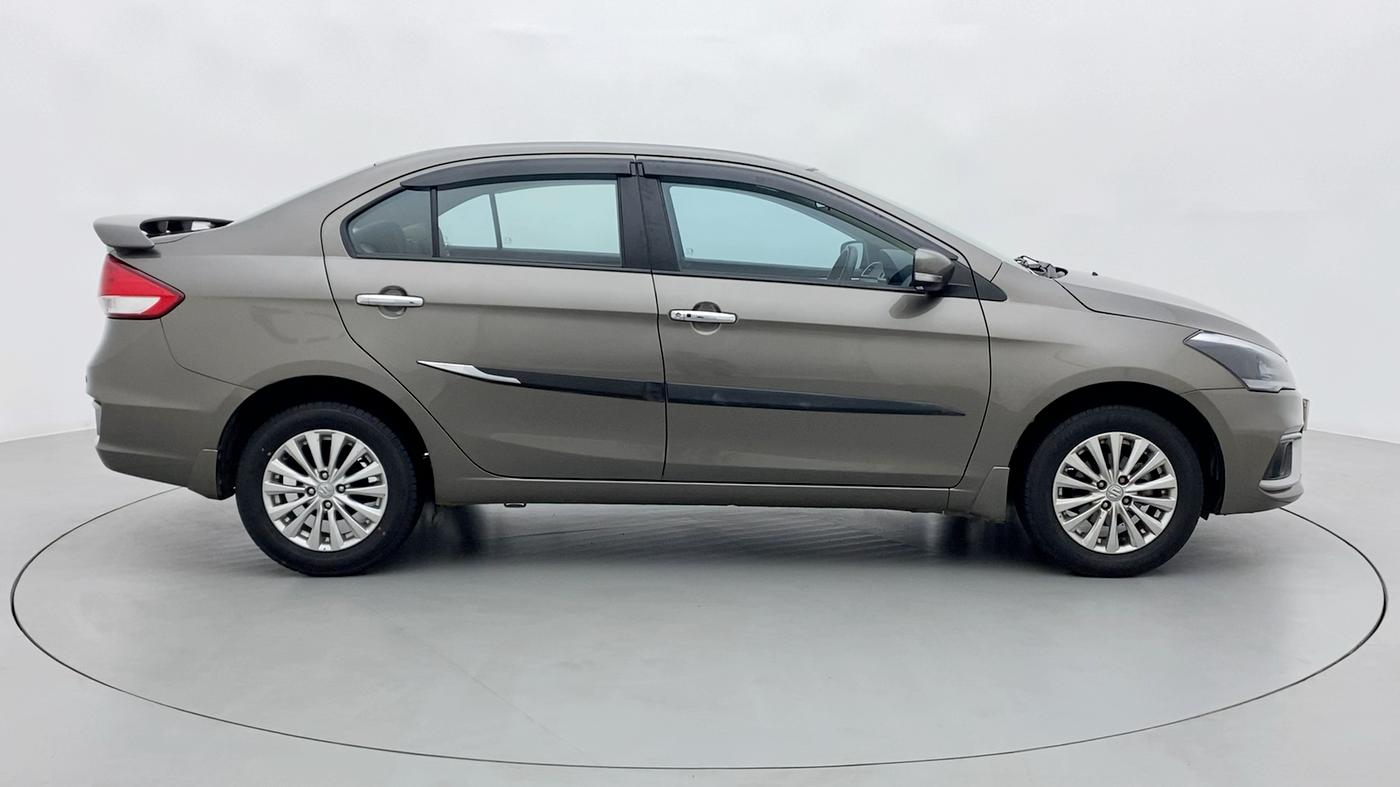 2022 Maruti Ciaz ZETA 1.5 SHVS VVT MT, Petrol, Manual, 29,713 km, Right Side View
