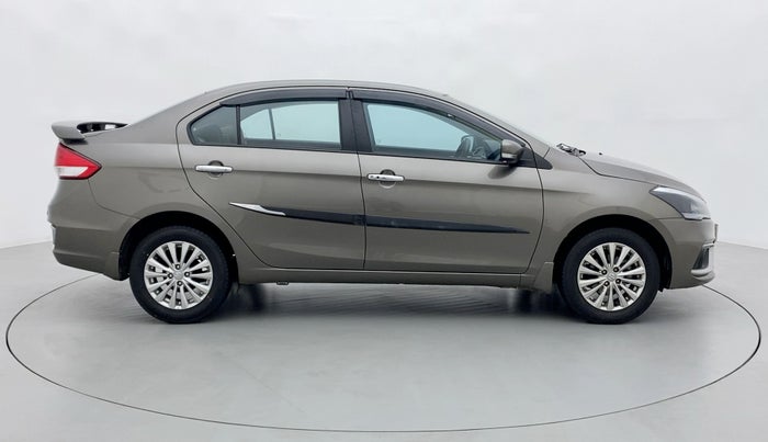 2022 Maruti Ciaz ZETA 1.5 SHVS VVT MT, Petrol, Manual, 29,713 km, Right Side View