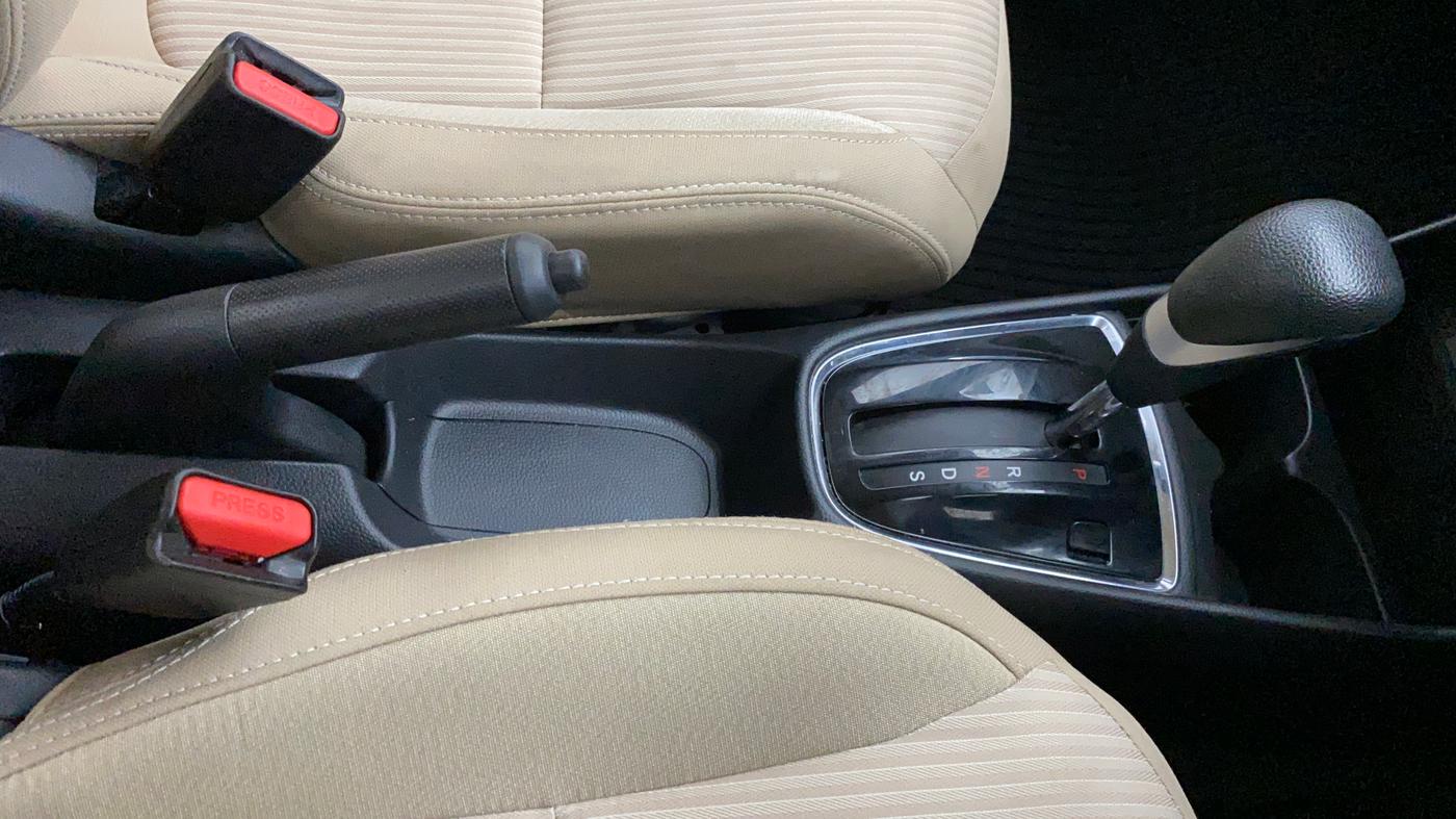 2022 Honda Amaze 1.2L I-VTEC VX CVT, Petrol, Automatic, 13,182 km, Gear Lever