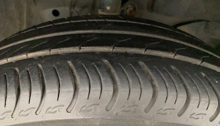 2022 Honda Amaze 1.2L I-VTEC VX CVT, Petrol, Automatic, 13,182 km, Right Front Tyre Tread