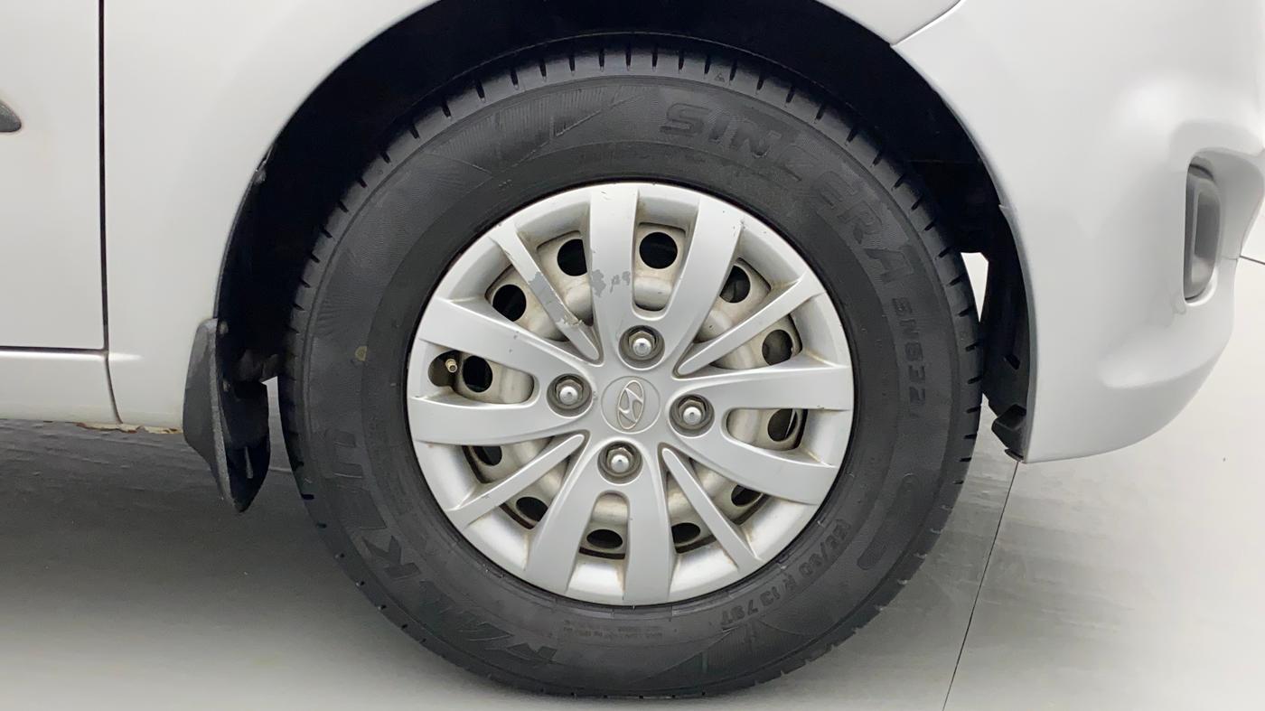 2015 Hyundai i10 MAGNA 1.1, Petrol, Manual, 39,010 km, Right Front Wheel