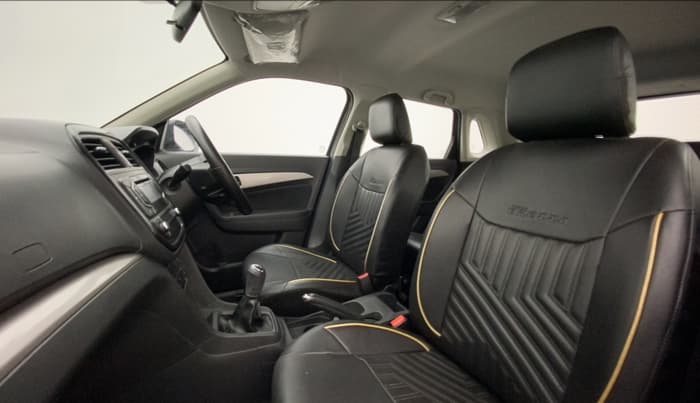 2017 Maruti Vitara Brezza ZDI, Diesel, Manual, 37,841 km, Right Side Front Door Cabin