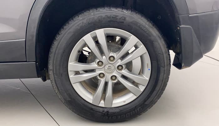 2017 Maruti Vitara Brezza ZDI, Diesel, Manual, 37,841 km, Left Rear Wheel