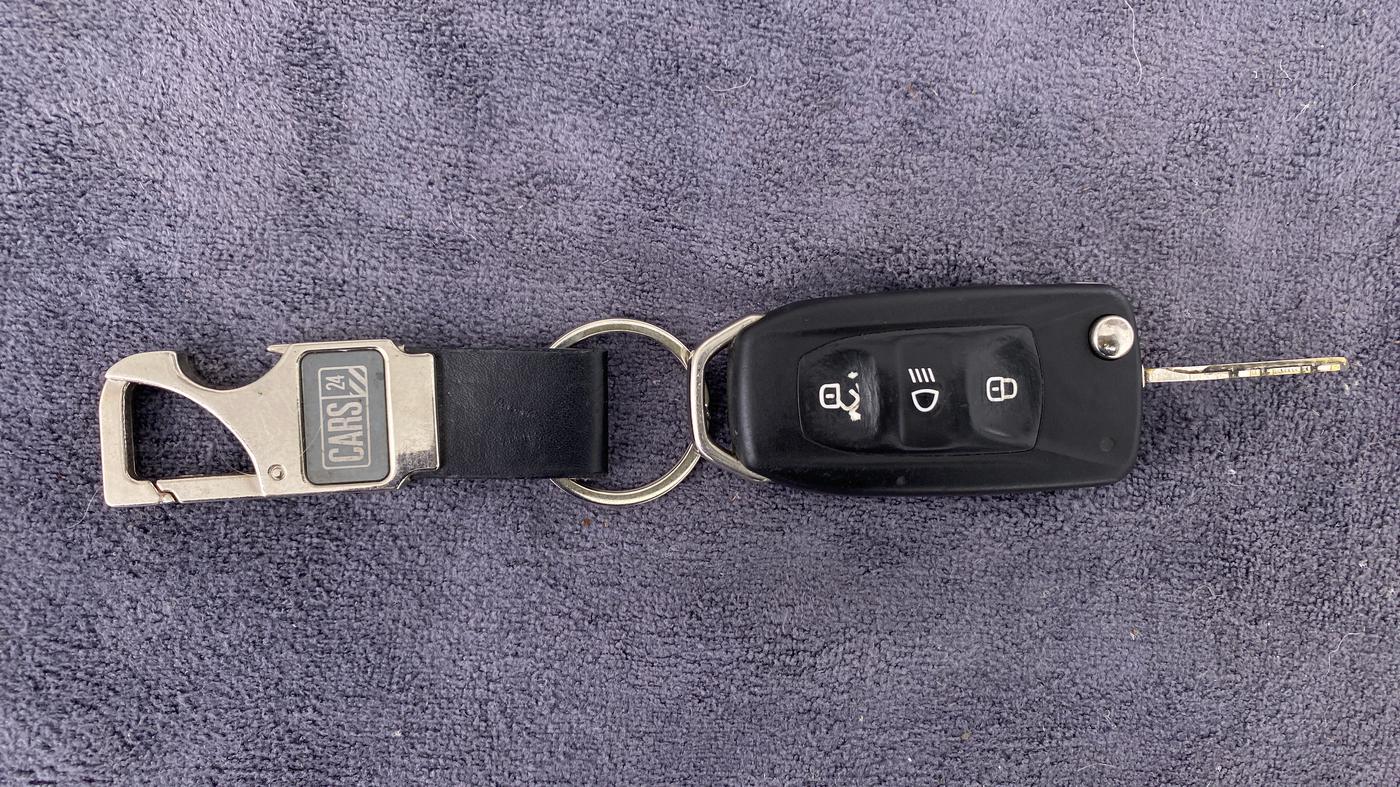 2015 Tata Bolt XM REVOTRON, Petrol, Manual, 52,569 km, Key Close Up