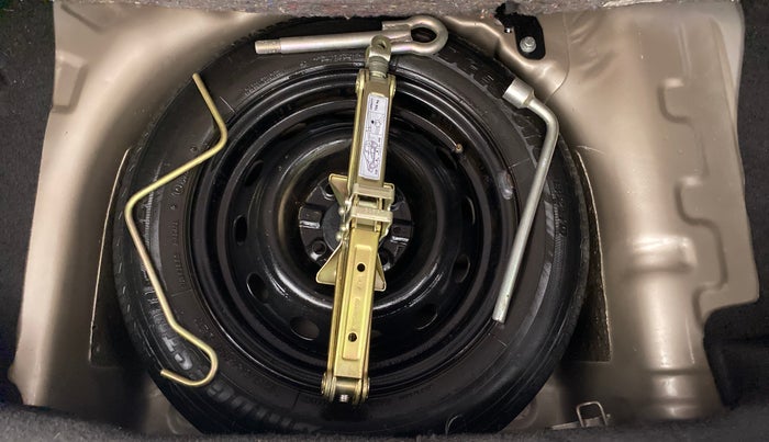 2015 Tata Bolt XM REVOTRON, Petrol, Manual, 52,569 km, Spare Tyre