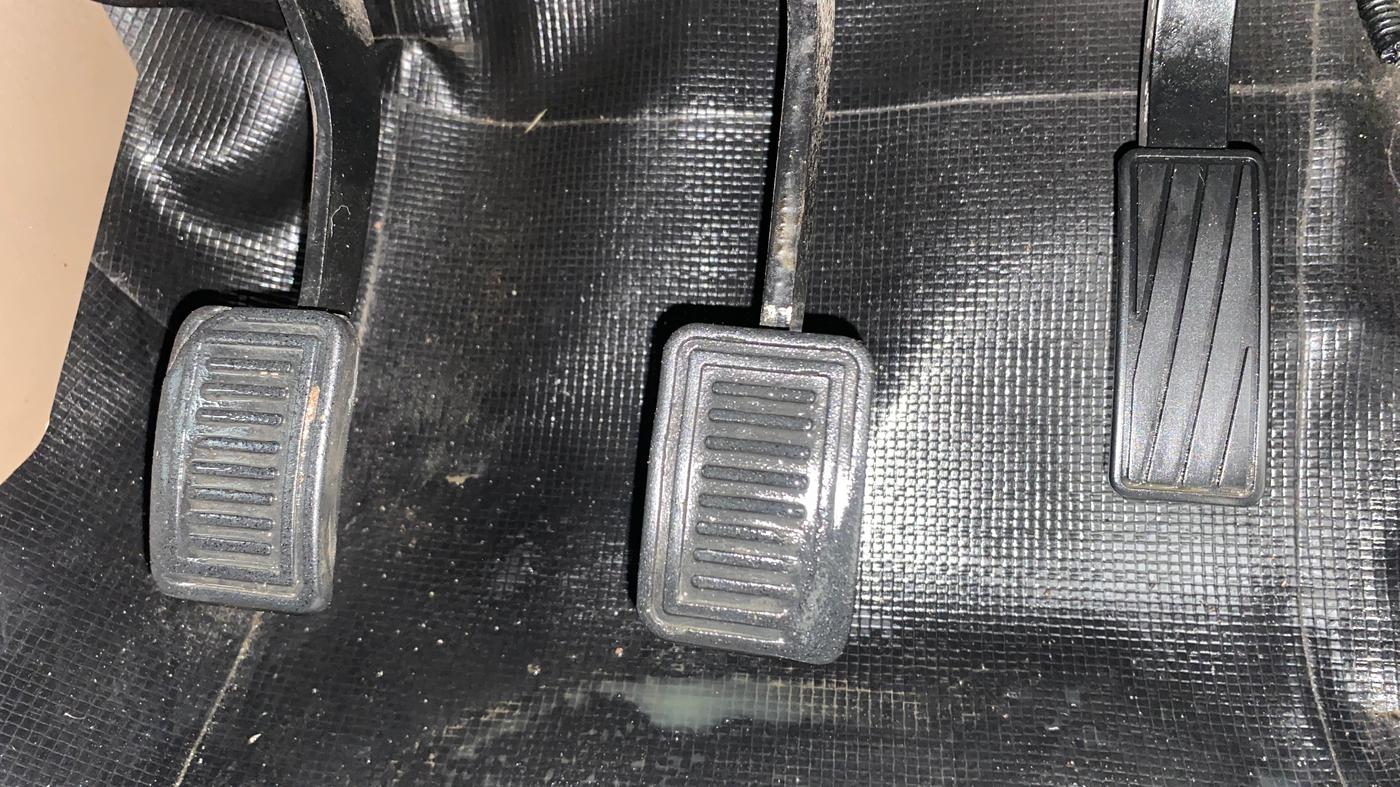 2022 Mahindra Bolero B6, Diesel, Manual, 1,21,565 km, Pedals