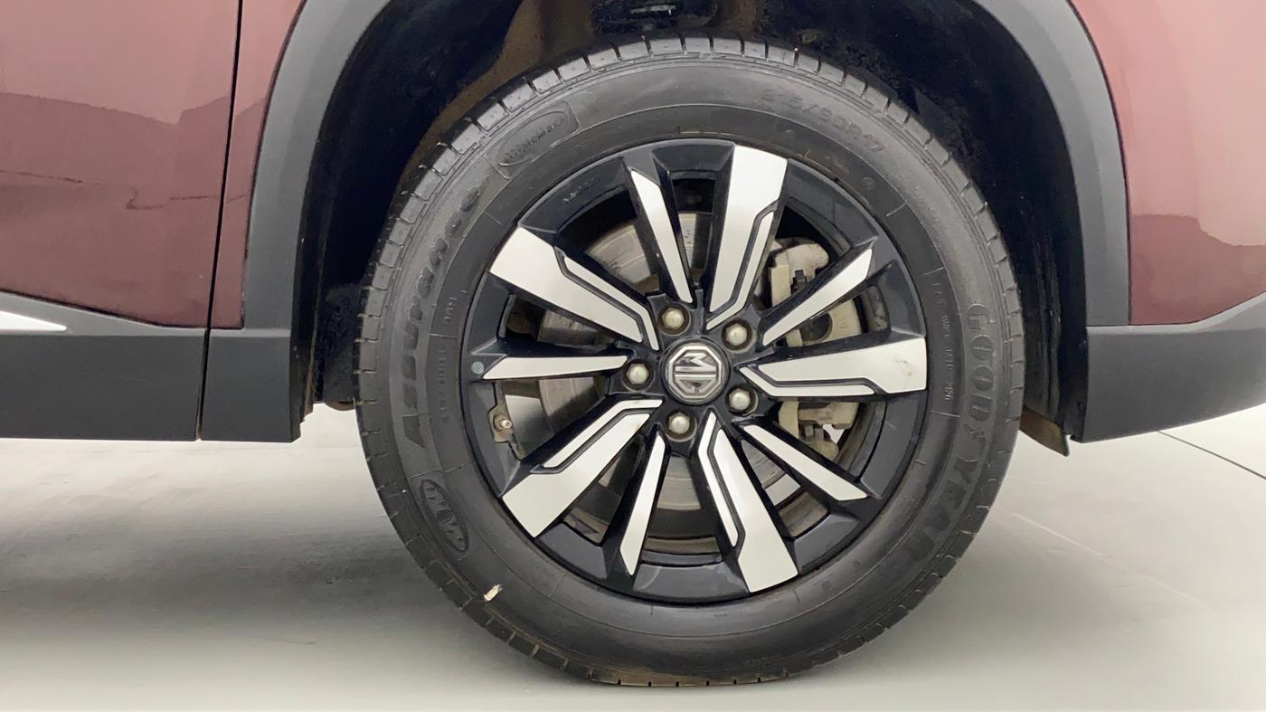 2020 MG HECTOR SMART HYBRID PETROL MT, Petrol, Manual, 21,788 km, Right Front Wheel