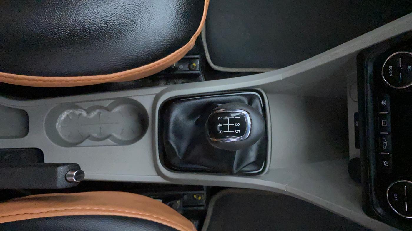 2019 Tata Tiago XZ PLUS PETROL, Petrol, Manual, 31,087 km, Gear Lever