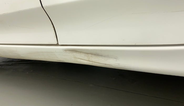 2012 Honda City 1.5L I-VTEC E MT, Petrol, Manual, 67,543 km, Left running board - Slightly dented