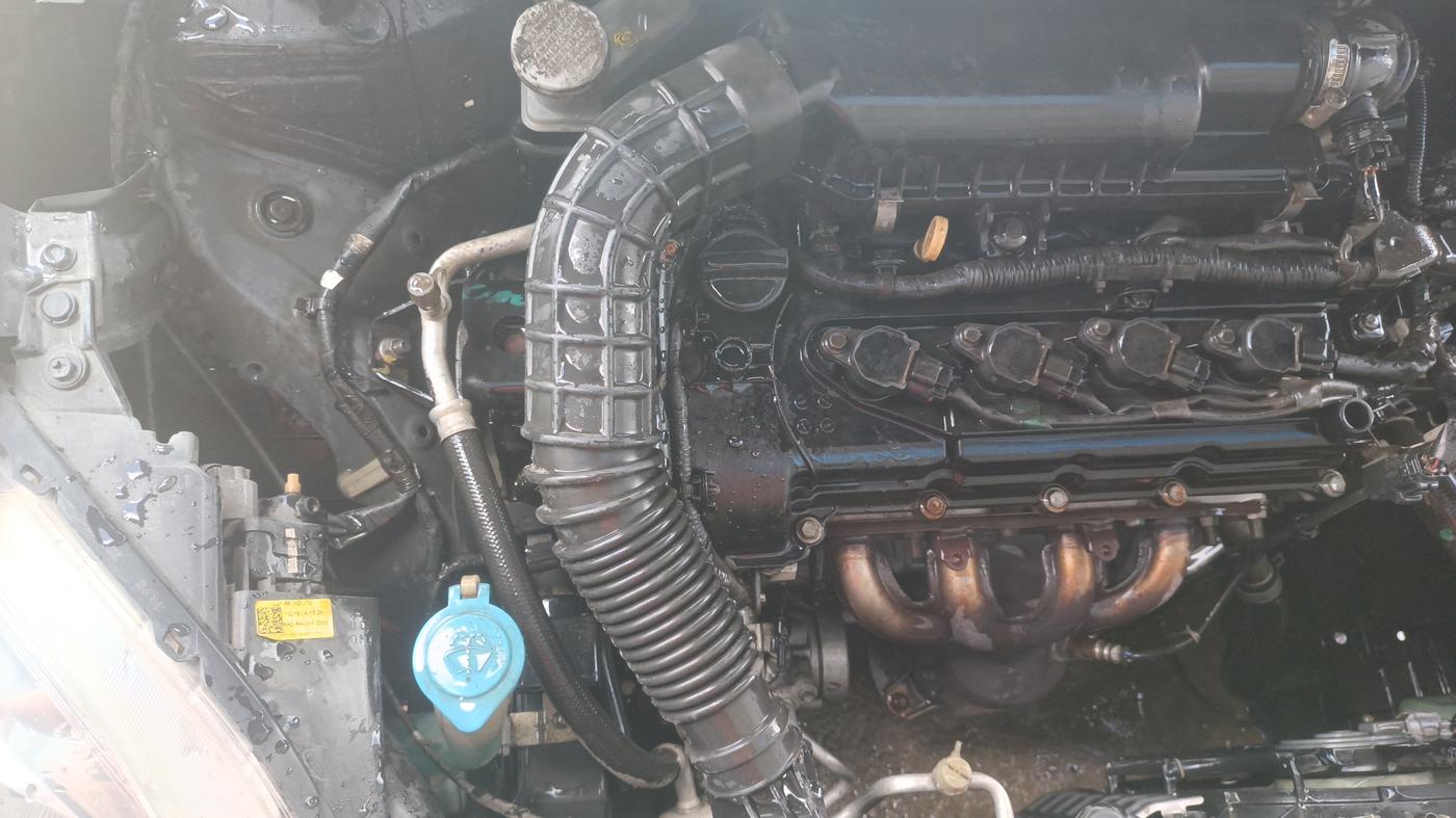2019 Maruti Swift VXI AMT, Petrol, Automatic, 48,842 km, Engine View - Right