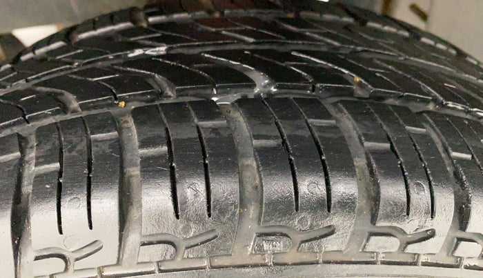 2015 Tata Nano TWIST XTA, Petrol, Automatic, 6,328 km, Left Rear Tyre Tread