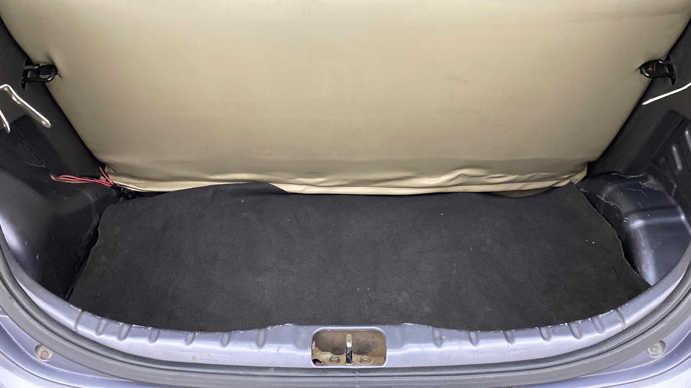 2011 Hyundai Eon MAGNA, Petrol, Manual, 78,848 km, Boot Inside