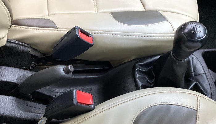 2011 Hyundai Eon MAGNA, Petrol, Manual, 78,848 km, Gear Lever