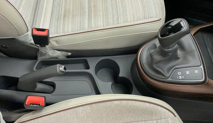 2020 Hyundai AURA SX PLUS 1.2 AMT, Petrol, Automatic, 26,202 km, Gear Lever