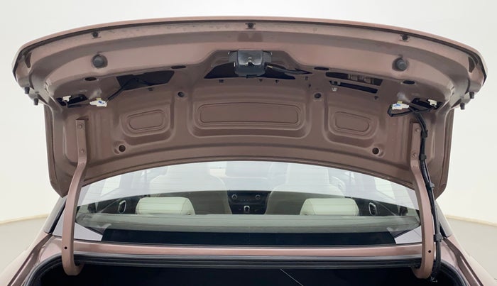 2020 Hyundai AURA SX PLUS 1.2 AMT, Petrol, Automatic, 26,202 km, Boot Door Open