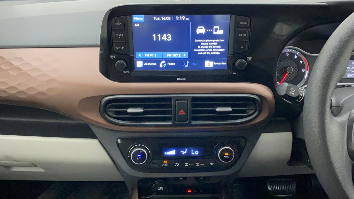 2020 Hyundai AURA SX PLUS 1.2 AMT, Petrol, Automatic, 26,202 km, Air Conditioner