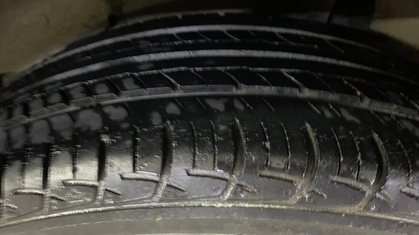 2017 Maruti Baleno DELTA PETROL 1.2, Petrol, Manual, 58,169 km, Left Rear Tyre Tread