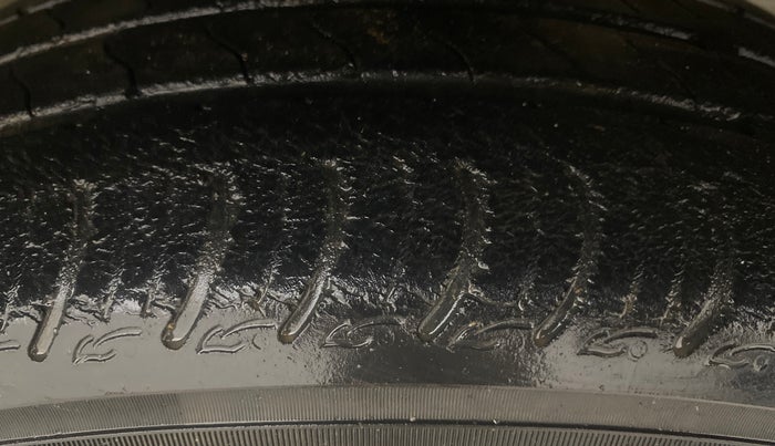 2020 Maruti S PRESSO VXI PLUS AMT, Petrol, Automatic, 39,261 km, Right Front Tyre Tread