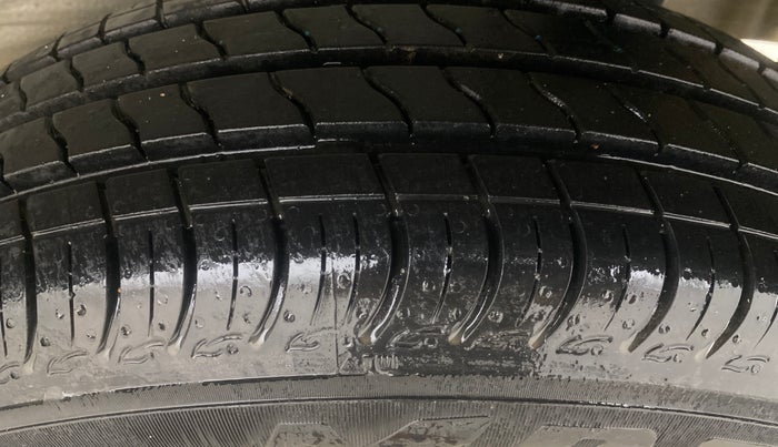 2020 Maruti S PRESSO VXI PLUS AMT, Petrol, Automatic, 39,261 km, Left Rear Tyre Tread