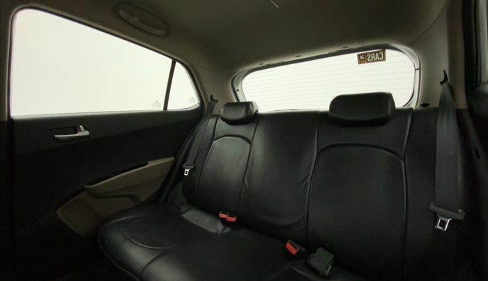 2016 Hyundai Grand i10 ASTA (O) 1.2 KAPPA VTVT, Petrol, Manual, 85,386 km, Right Side Rear Door Cabin