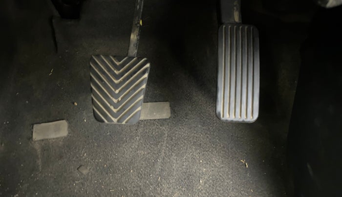 2023 KIA SELTOS  HTX PLUS 1.5 TURBO PETROL IMT, Petrol, Manual, 6,335 km, Pedals