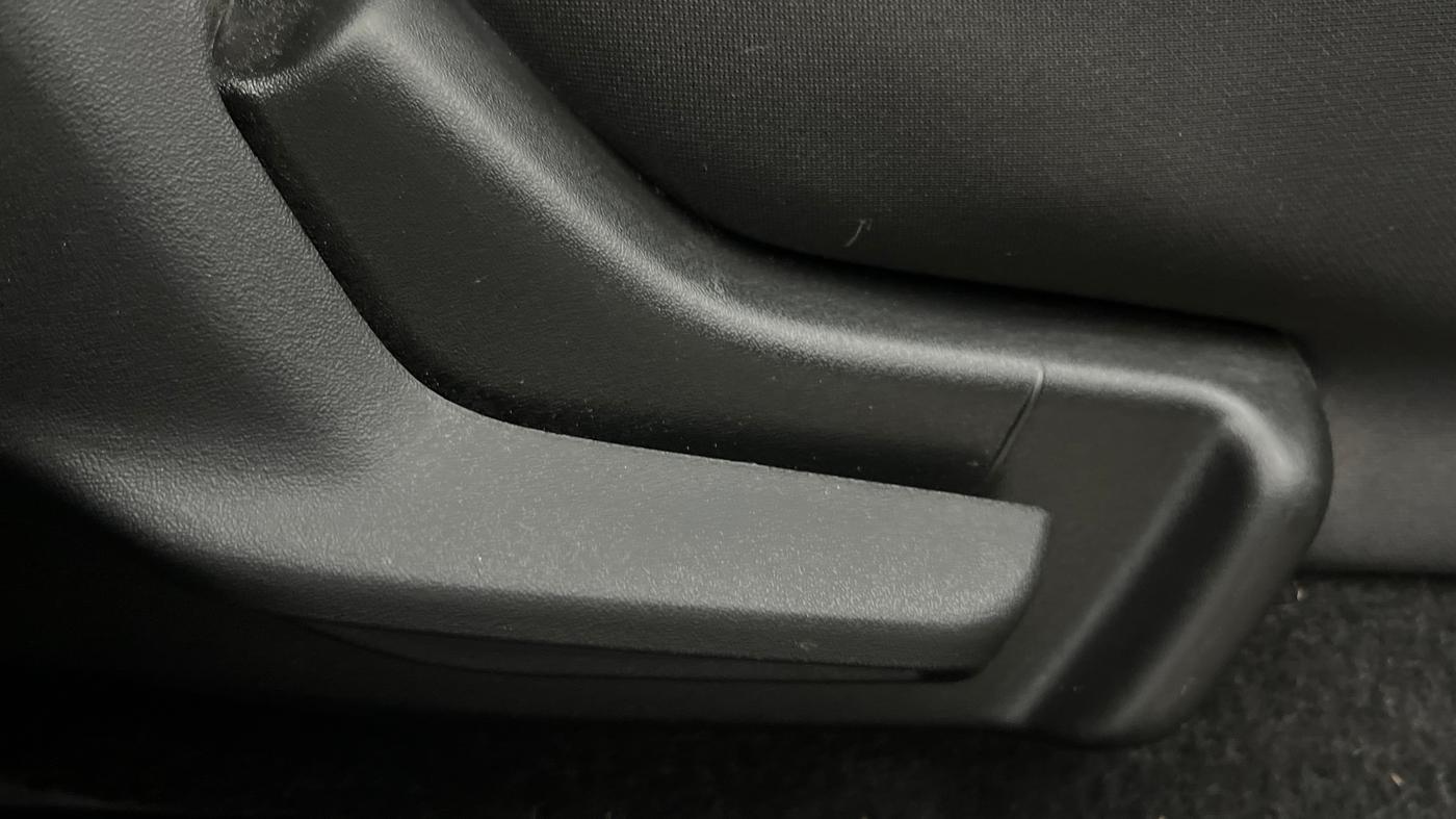 2023 Maruti Swift LXI, Petrol, Manual, 21,333 km, Driver Side Adjustment Panel