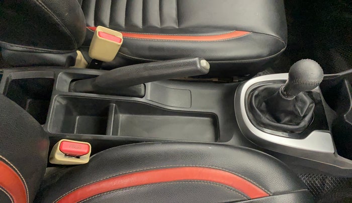 2018 Honda Jazz 1.2L I-VTEC V, Petrol, Manual, 87,816 km, Gear Lever