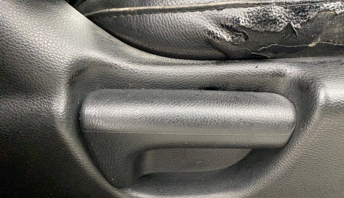 2018 Honda Jazz 1.2L I-VTEC V, Petrol, Manual, 87,816 km, Driver Side Adjustment Panel