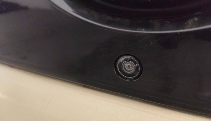 2022 Tata NEXON XZA PLUS (PREMIUM) KAZIRANGA PETROL, Petrol, Automatic, 52,830 km, Parking Camera