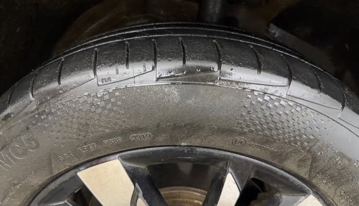 2019 MG HECTOR SMART HYBRID 1.5 PETROL, Petrol, Manual, 24,128 km, Right Front Tyre Tread