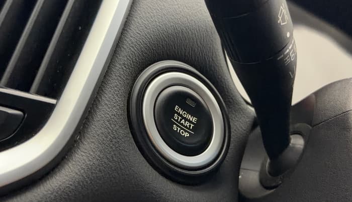 2019 MG HECTOR SMART HYBRID 1.5 PETROL, Petrol, Manual, 24,128 km, Keyless Start/ Stop Button