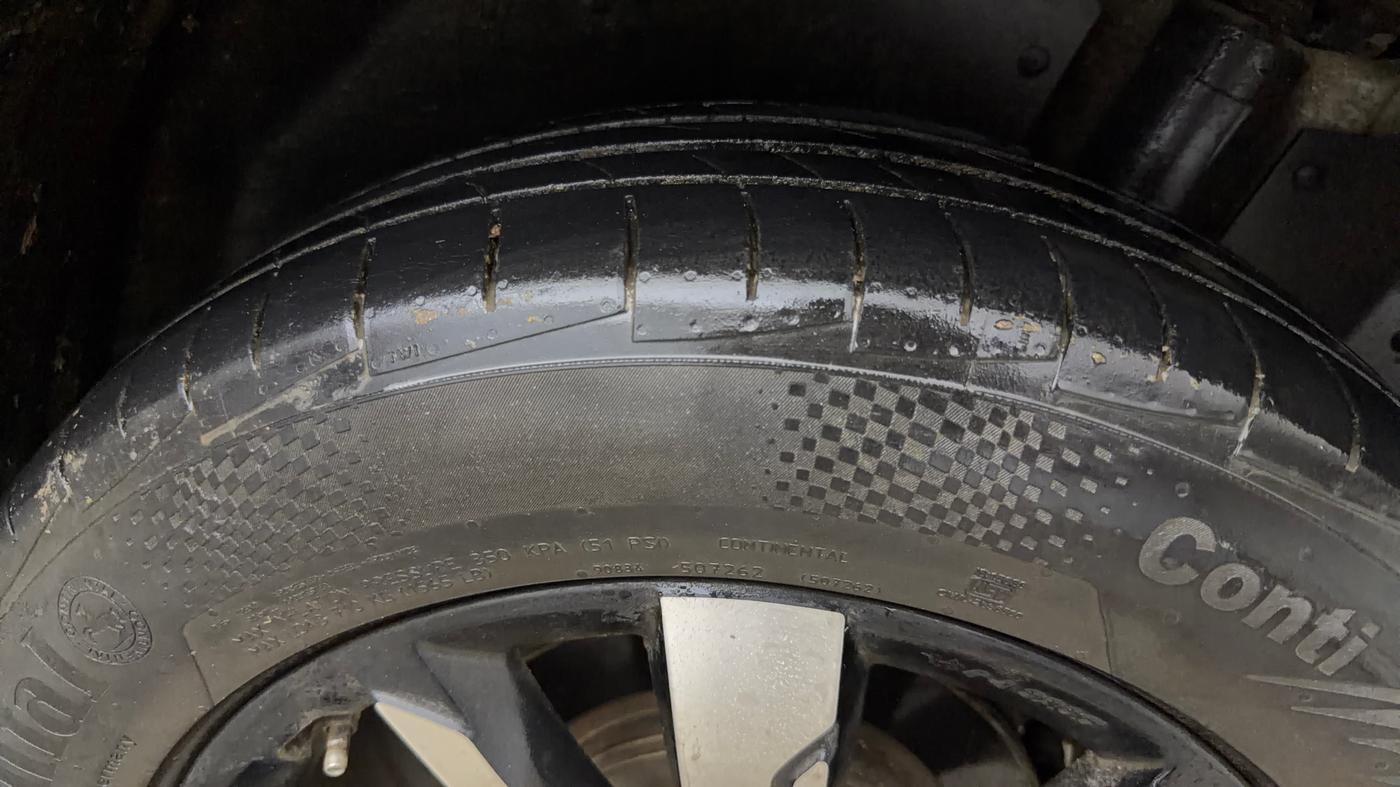 2019 MG HECTOR SMART HYBRID 1.5 PETROL, Petrol, Manual, 24,128 km, Left Rear Tyre Tread