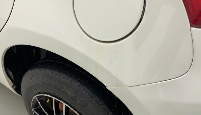 2013 Maruti Swift VXI D, Petrol, Manual, 51,595 km, Left quarter panel - Paint has minor damage