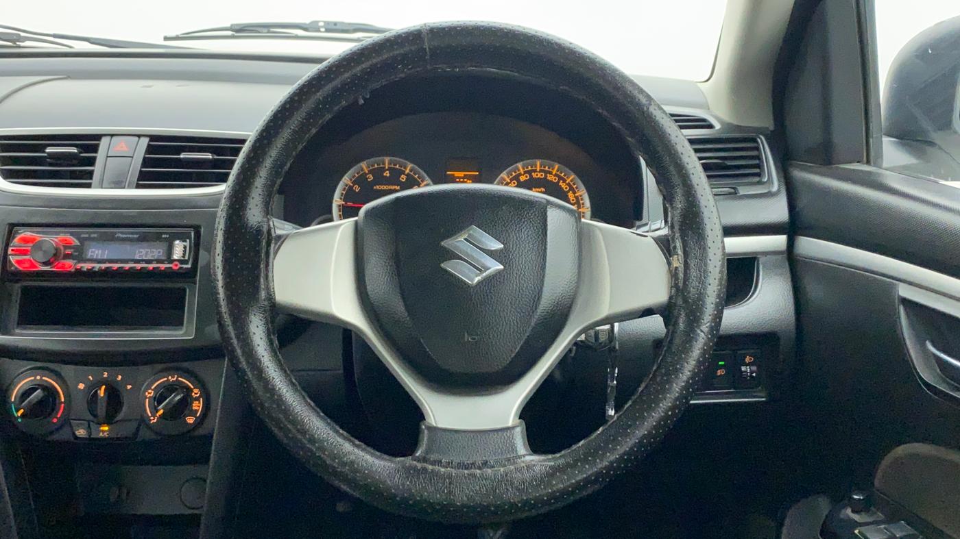 2013 Maruti Swift VXI D, Petrol, Manual, 51,595 km, Steering Wheel Close Up