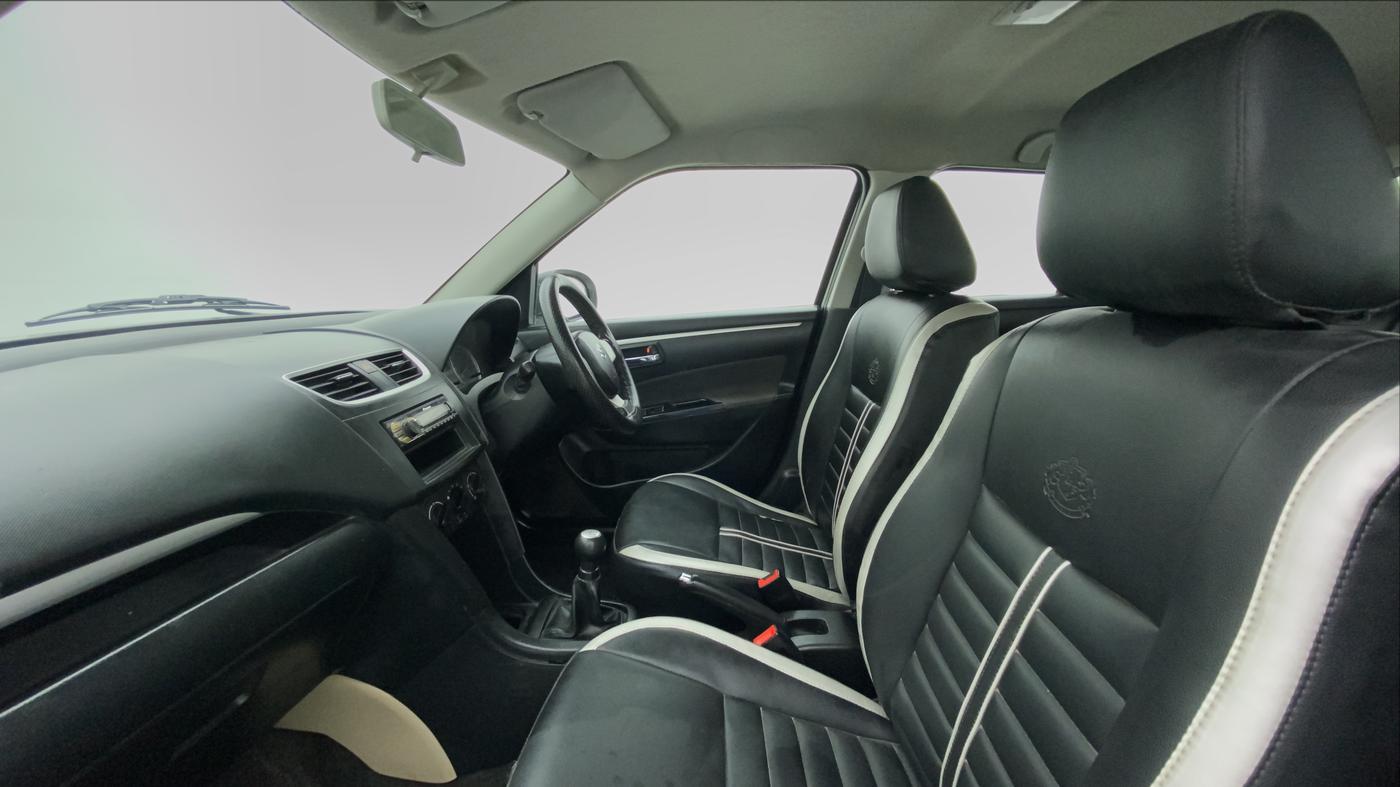 2013 Maruti Swift VXI D, Petrol, Manual, 51,595 km, Right Side Front Door Cabin