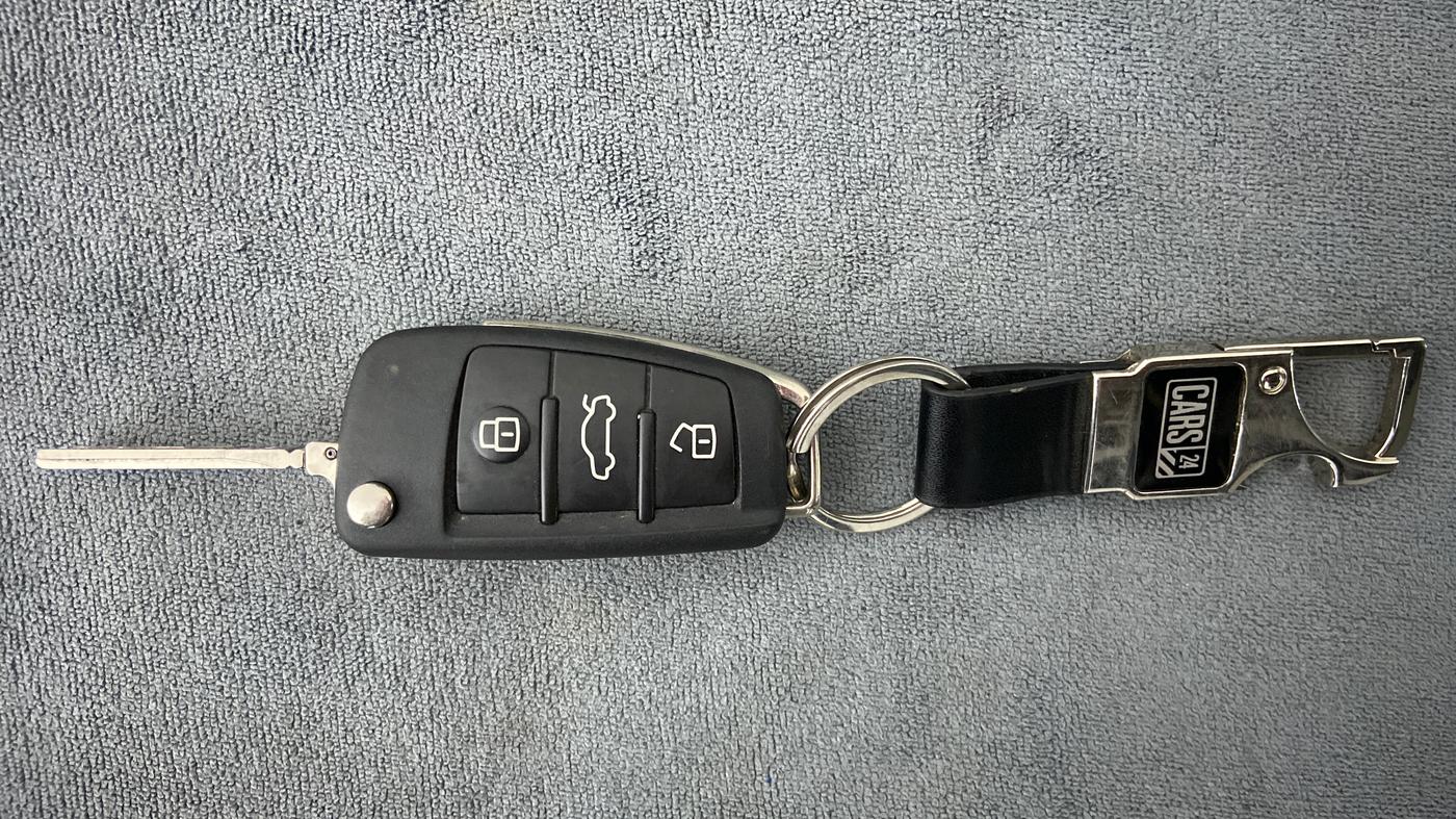 2014 Audi A3 35TDI PREMIUM, Diesel, Automatic, 34,242 km, Key Close Up