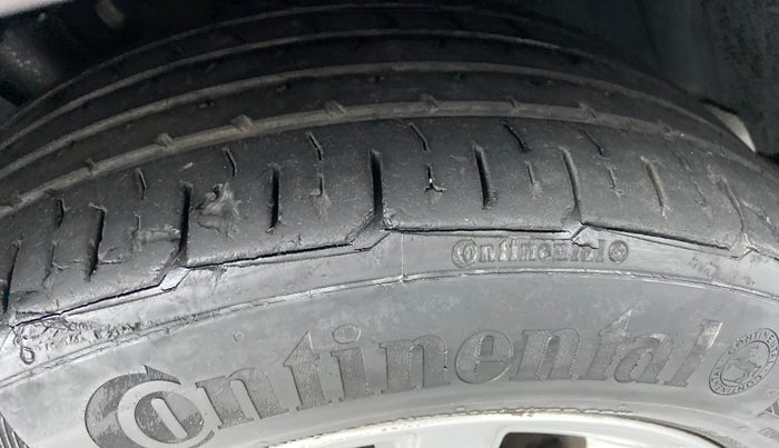 2014 Audi A3 35TDI PREMIUM, Diesel, Automatic, 34,242 km, Right Front Tyre Tread