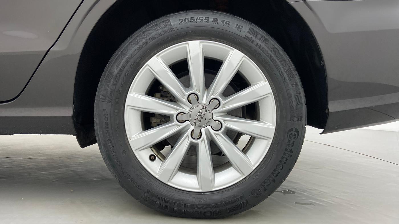 2014 Audi A3 35TDI PREMIUM, Diesel, Automatic, 34,242 km, Left Rear Wheel
