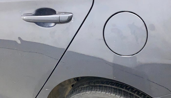 2021 Hyundai Verna E 1.5 PETROL, Petrol, Manual, 33,832 km, Left quarter panel - Minor scratches