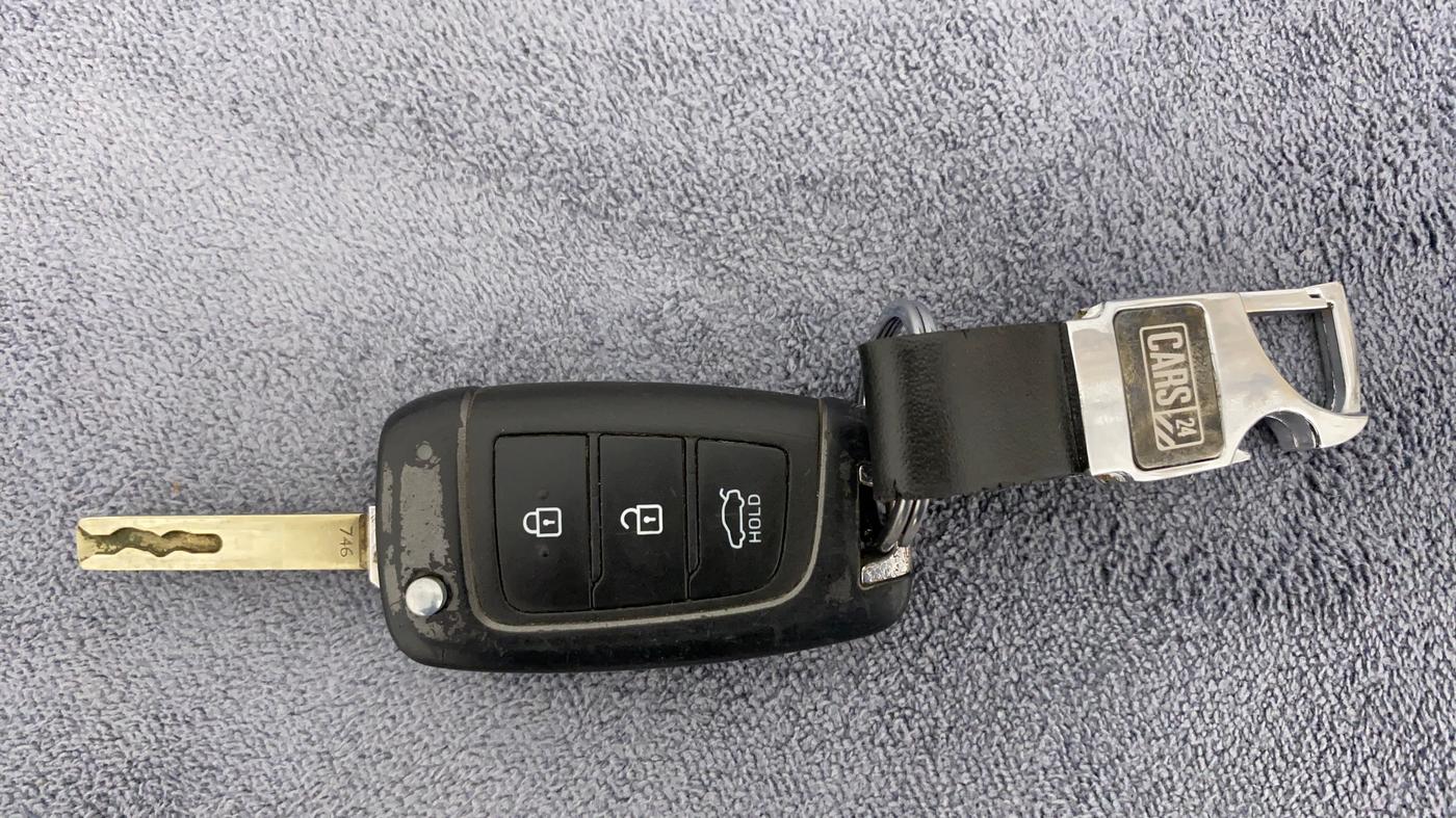 2021 Hyundai Verna E 1.5 PETROL, Petrol, Manual, 33,832 km, Key Close Up