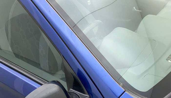 2013 Maruti Alto 800 LXI, Petrol, Manual, 77,441 km, Right A pillar - Minor scratches