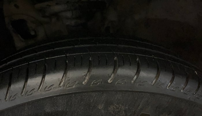 2018 Hyundai Elite i20 ASTA 1.2 (O), Petrol, Manual, 47,030 km, Left Front Tyre Tread