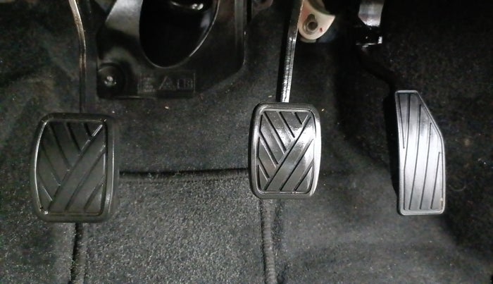 2021 Maruti New Wagon-R LXI CNG (O) 1.0, CNG, Manual, 38,897 km, Pedals