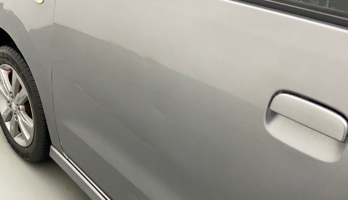 2013 Maruti Wagon R Stingray VXI, Petrol, Manual, 1,04,831 km, Front passenger door - Slightly dented
