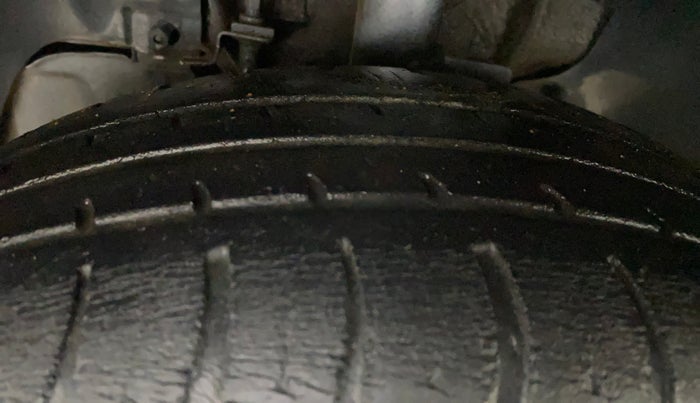 2018 Tata Tiago XT PETROL, Petrol, Manual, 58,410 km, Left Front Tyre Tread