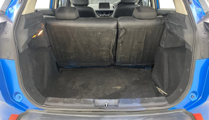 2018 Tata NEXON XZ PLUS DIESEL, Diesel, Manual, 98,569 km, Boot Inside