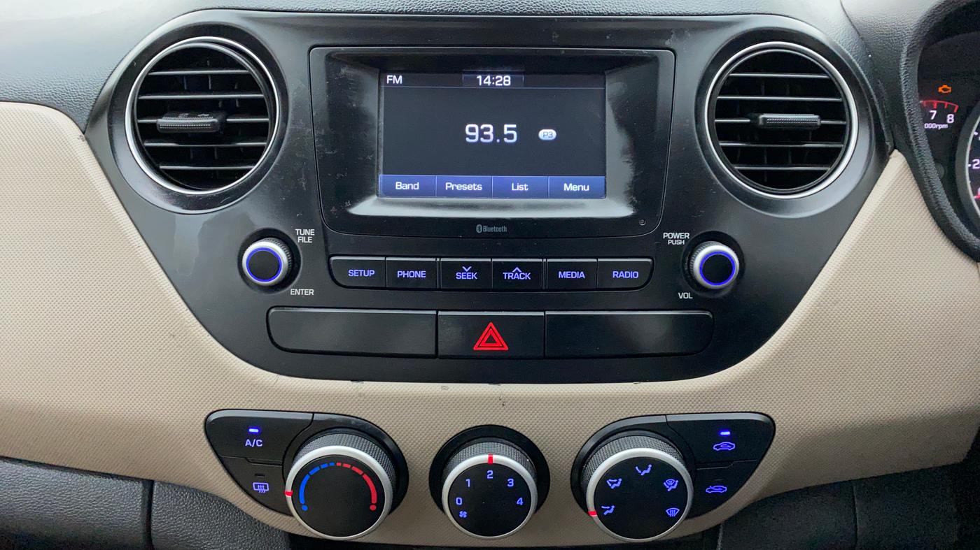 2017 Hyundai Grand i10 SPORTZ 1.2 KAPPA VTVT, Petrol, Manual, 31,463 km, Air Conditioner
